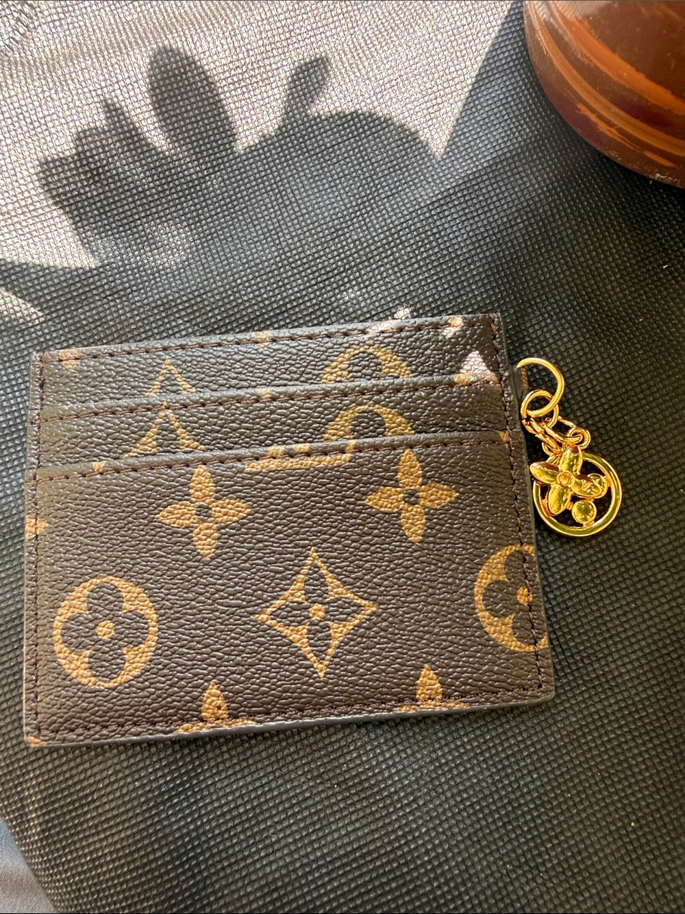 Brown credit card holder